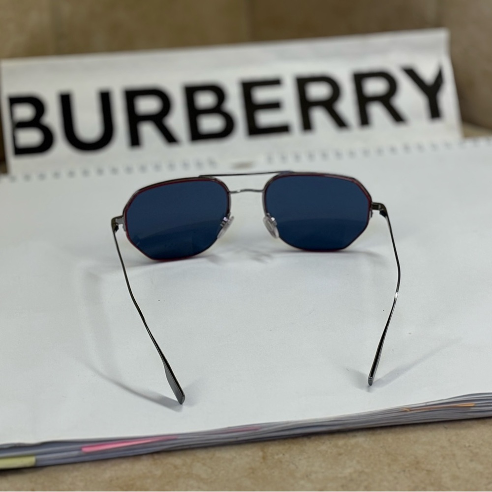 New Burberry B3140 1003/80 Men’s Sunglasses Blue Lenses and Silver Frame - Picture 4 of 15